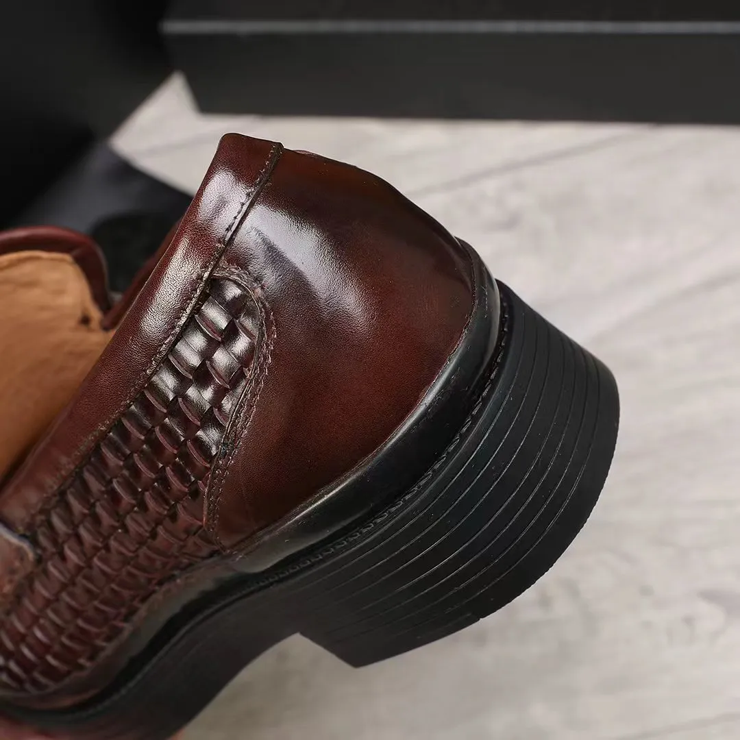 Men's shoes 💰620 💰💰🎩🎩【Prada】Counter 1:1⬆️original reproduction, absolute quality🆗original outsole, high-quality imported rubber, wear-resistant and non-slip, never degummed, upper material: imported first-layer cowhide➕anti-slip foam outsole, official website material, inner material: water-dyed leather lining, 6 colors available! Code number 38-45